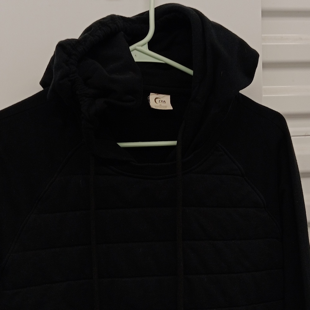 Retired Zyia quilted black hoodie XL - Picture 6 of 9